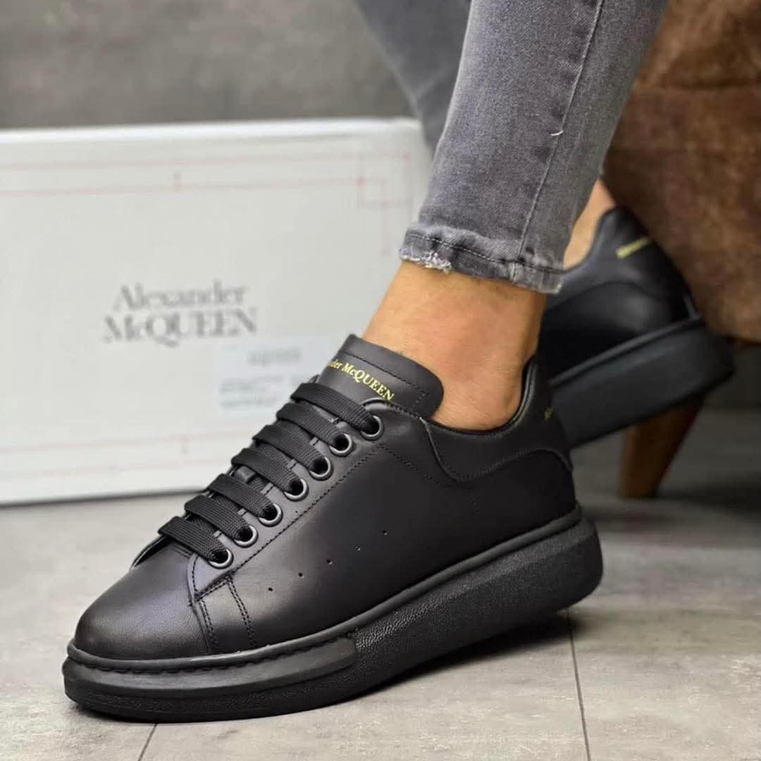 Alexander Mc Negru Total