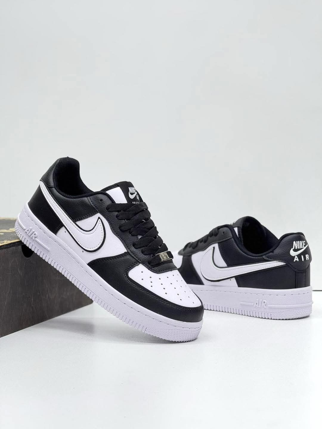 AF-1 Negru BB